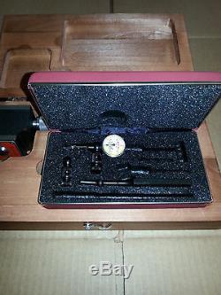 657BZ magnetic base 711FSAZ indicator with body clamp in wood case STARRETT