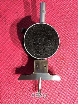 Excellent STARRETT 1 Inch Dial Depth Thread Height With 3 In V Base