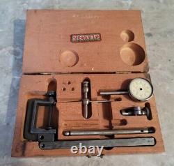 Incomplete Starrett Universal Plunger Dial Indicator Set in Wooden Box, SEE DES