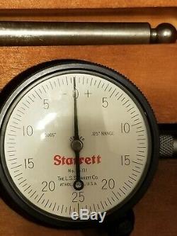 STARRETT 657 MAGNETIC BASE INDICATOR HOLDER with 25-131 DIAL INDICATOR WithBox