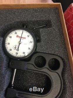 Starrett 1015 B-441 Portable Dial Thickness Gage. 001 to 1 Range with Case