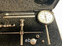 Starrett 196 A1Z Universal Back Plunger Dial Indicator Set with C391 Center Gage