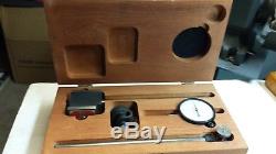 Starrett 25-31 Dial indicator set with 657 magnetic base and holding rod in mah