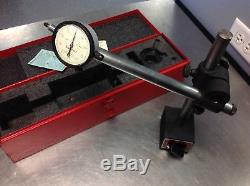 Starrett 659 Heavy Duty Magnetic Base With No. 25-131 Dial Indicator