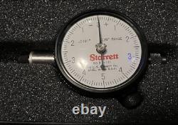 Starrett 81-111J 1/32 Miniature Dial Indicator 0.0001 Graduation White Dial
