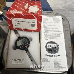 Starrett F2730IQ Digital Electronic Dial Indicator 0-1/0-25mm. 00005/0.001mm