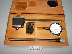 Starrett No. 657 Magnetic Base No. 25-131 Dial Indicator in case. Made in U. S. A