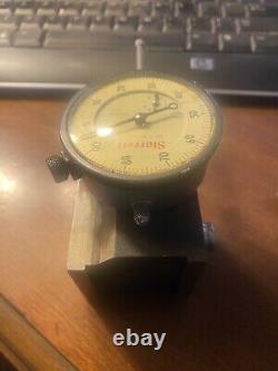 Starrett No. 657 magnetic base with No. 25-441.001 dial indicator USA