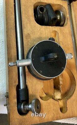 Starrett No. 657D magnetic base with No. 25-131 dial indicator wooden case