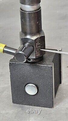 Starrett No. 657T magnetic base with No. 25-441 1 dial indicator Made in USA