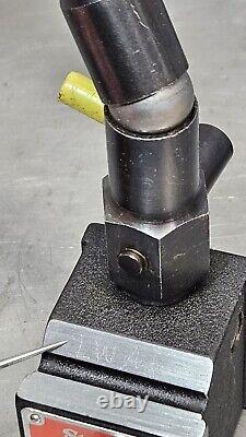 Starrett No. 657T magnetic base with No. 25-441 1 dial indicator Made in USA