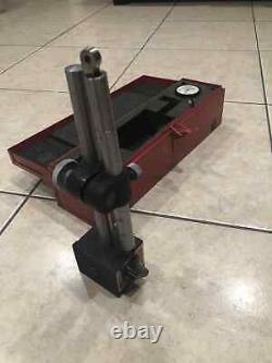 Starrett No. 659 A Heavy Duty Magnetic Base with # 25-341 Dial Indicator & Box