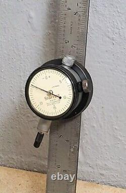 Starrett No. 81-136 dial indicator with No. 676-1 magnetic back Made in U. S. A