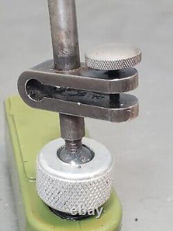 Starrett No. 81-241 dial indicator Miti-Mite magnetic base