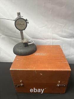 Vintage Starrett 25-611 Dial Indicator With Stand And Box