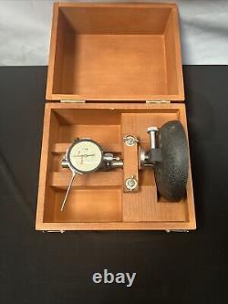 Vintage Starrett 25-611 Dial Indicator With Stand And Box